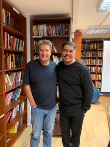 Leonardo da Cunha Mesquita Café e Prof. Teun van Dijk